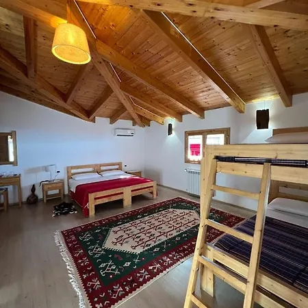 Mrizi I Zanave Agroturizem 게스트하우스 3*